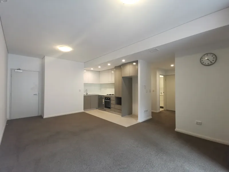 Perfect location Ryde one Bedroom Plus Study- Ready to move in!