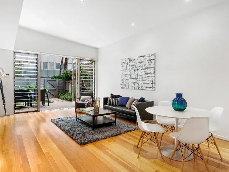 THE PERFECT HOUSE IN THE VERY BEST LOCATION! OAK STREET, NORTH SYDNEY