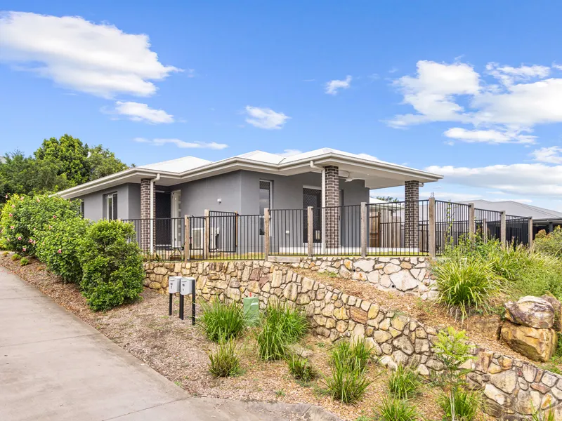 Woombye cottage in elevated cul-de-sac street