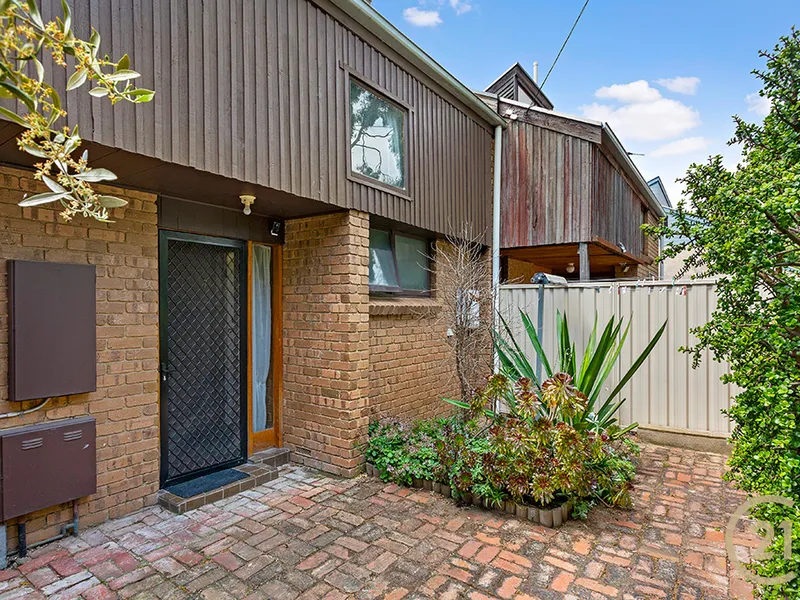 Central location to Semaphore Road & Convenience of living near a train station