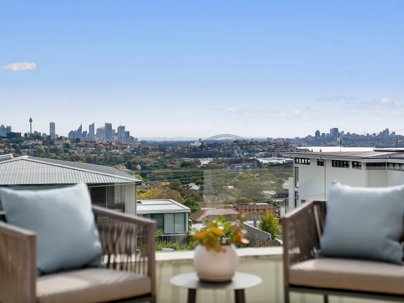 Space, style and breathtaking panoramic views