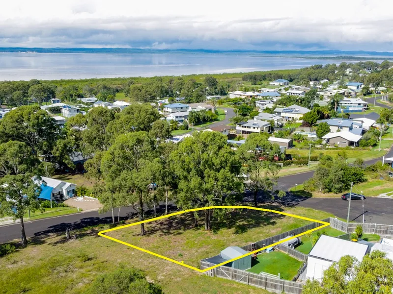 Corner block with Fraser Views