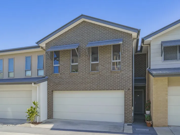 Family living with Two Masters Room