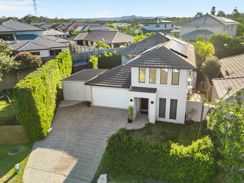 Large Family home available for rent!