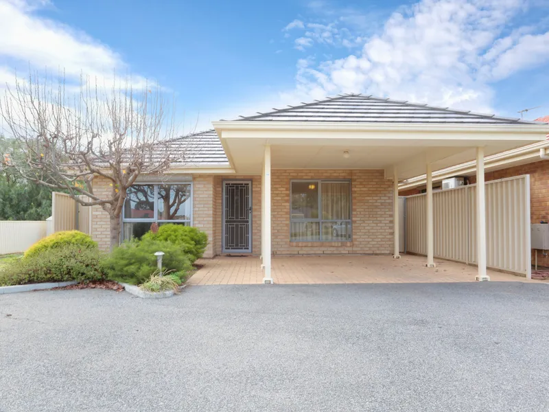 PRIVATE PEACEFUL AND PERFECT!!