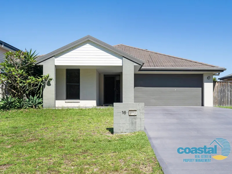 Family Home in beautiful Koala Bay!