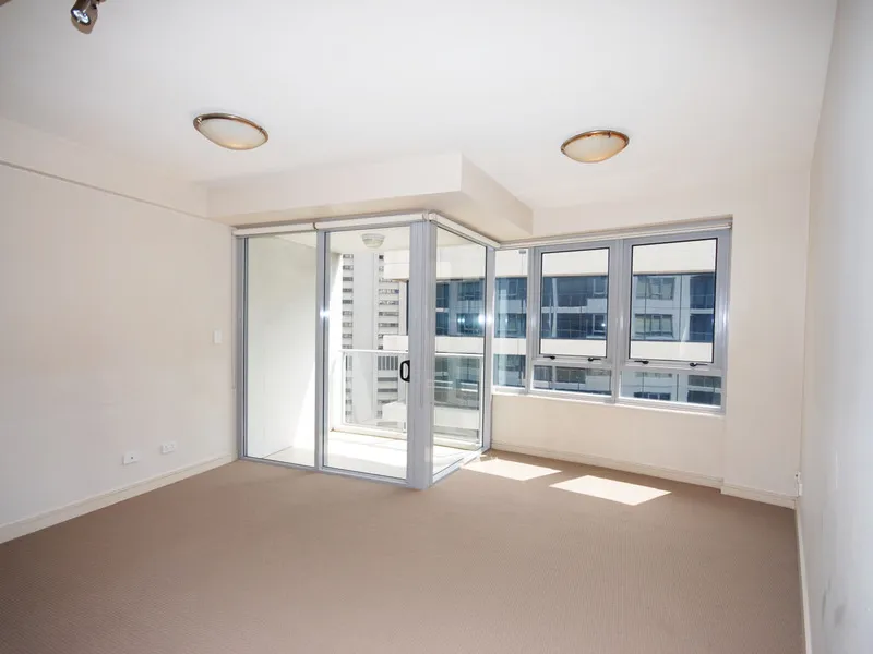 Deposit Taken, open time Cancelled Modern Apartment in The Heart of North Sydney