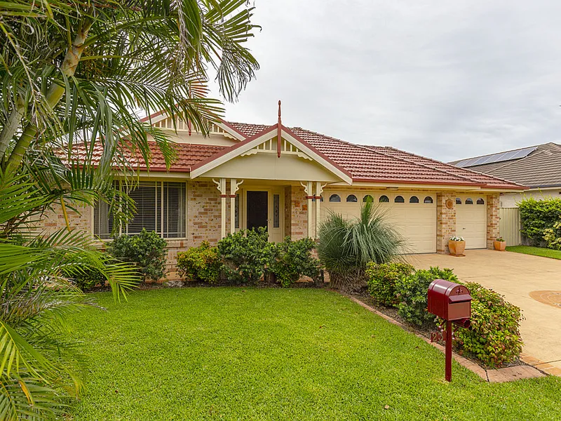 Immaculate Home In Prime Position