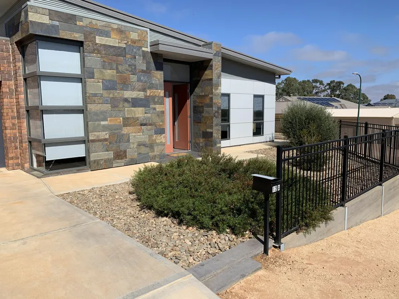 Modern Home Located Minutes from the River