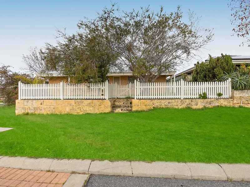 NEWLY RENOVATED 4x2 FAMILY HOME!