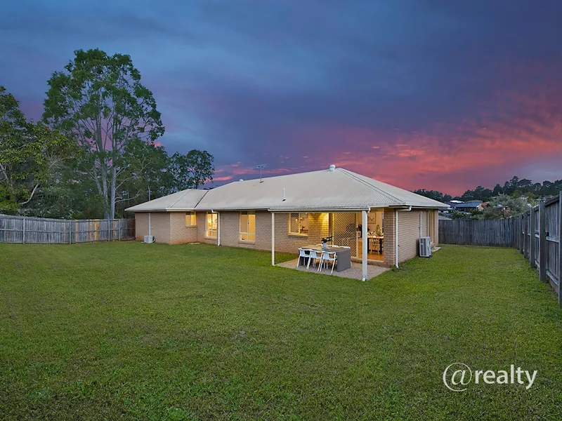 SPACIOUS & REJUVENATED FAMILY GEM! EASY SIDE ACCESS + HUGE YARD SPACE + ROOM FOR POOL!