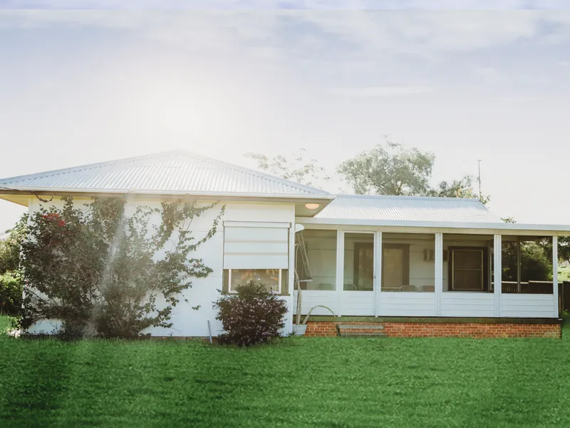 Roll Up Your Sleeves & Benefit From The Location