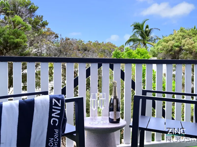 Close to Noosa River