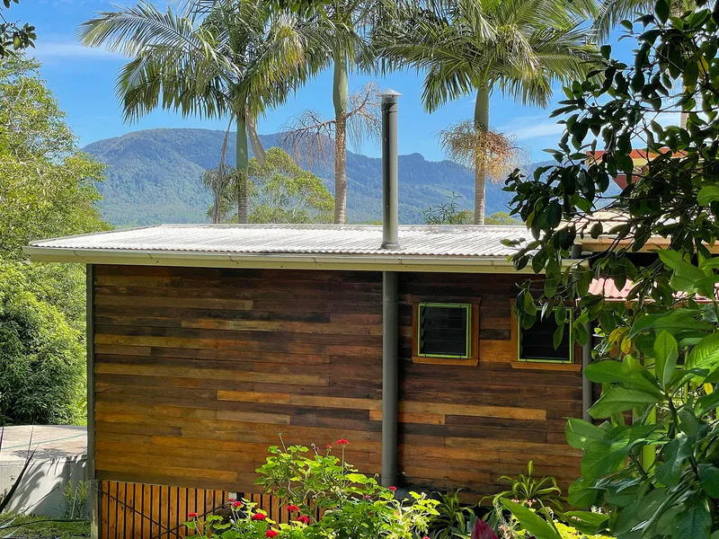 Unique Nimbin Home With Sensational Views
