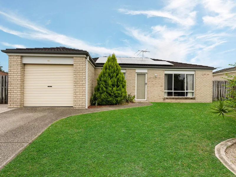 Gorgeous villa-style home offering easy-care living