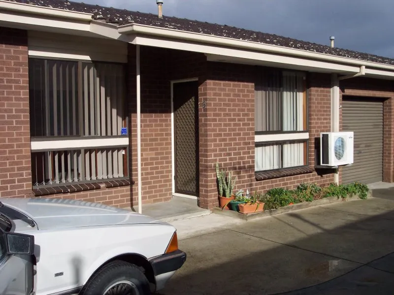 NEAT AND TIDY TWO BEDROOM UNIT