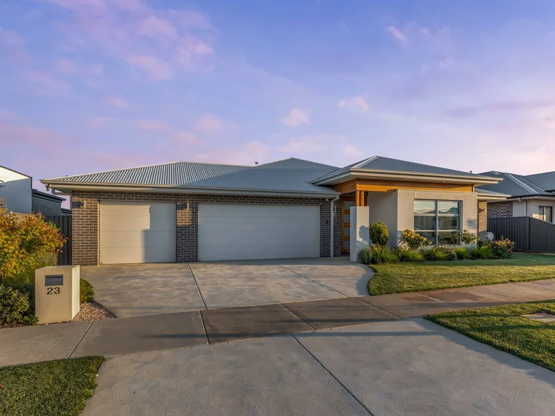 Gorgeous Family Home in Great Location