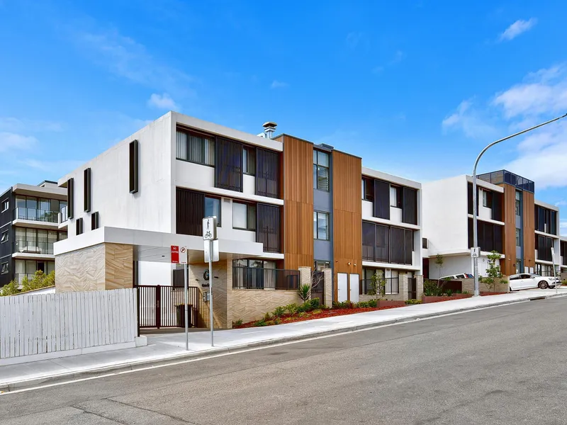 Luxury 2 Bedroom Apartment Close Macquarie Park Station