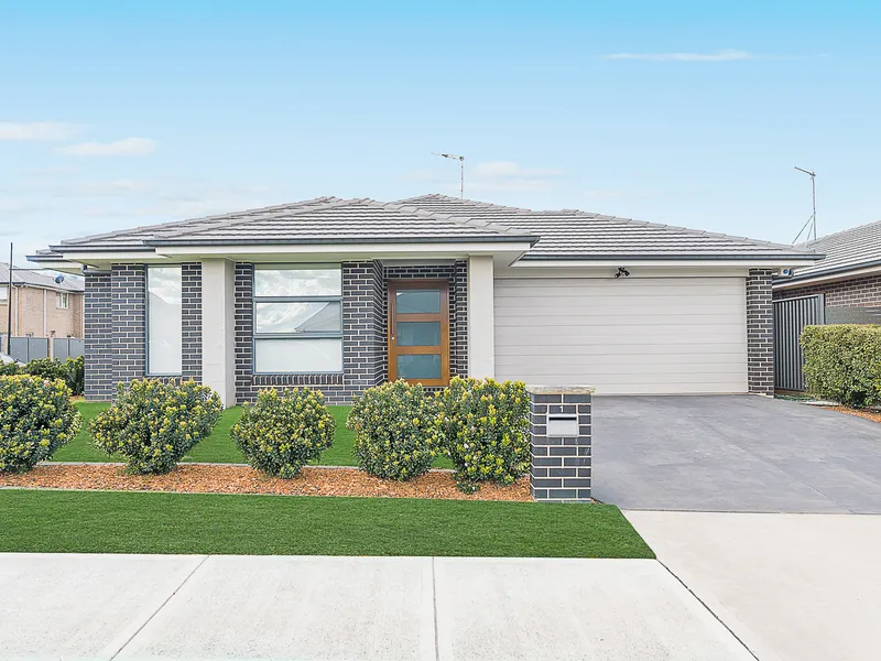 Stunning family home in Elara Estate