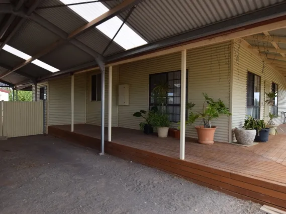Views of the Flinders Ranges from front verandah