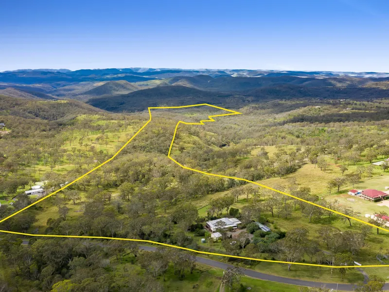 'Abingdon' - 100*acres - The setting is perfect - The location is first class - The views are breathtaking!