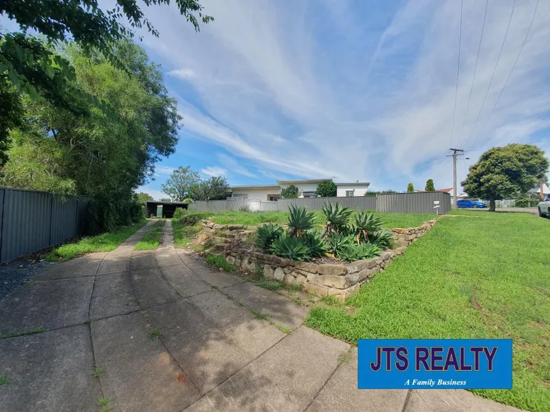 Vacant Block with Carport 