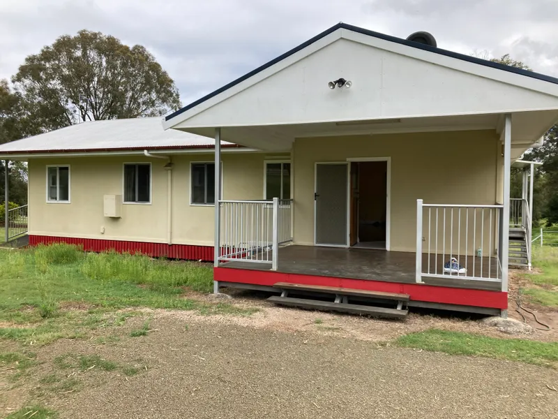 4 bedroom home with views