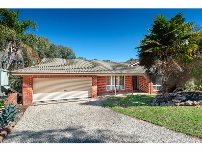 THURGOONA - SOLID FAMILY HOME