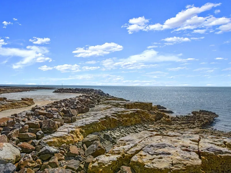 Good Lifestyle, Great Investment, close to beach in Nightcliff NT