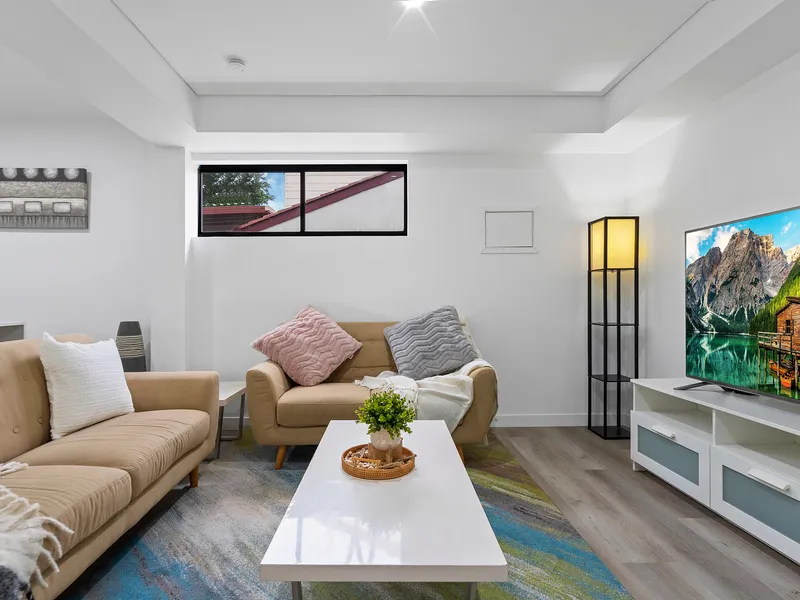 ALL BILLS INCLUDED - Internet, Water, Electricity, Fully furnished (option)