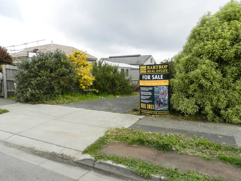 SUPERB DEVELOPMENT SITE - APPROX 1.17ha / 2.9 ACRES