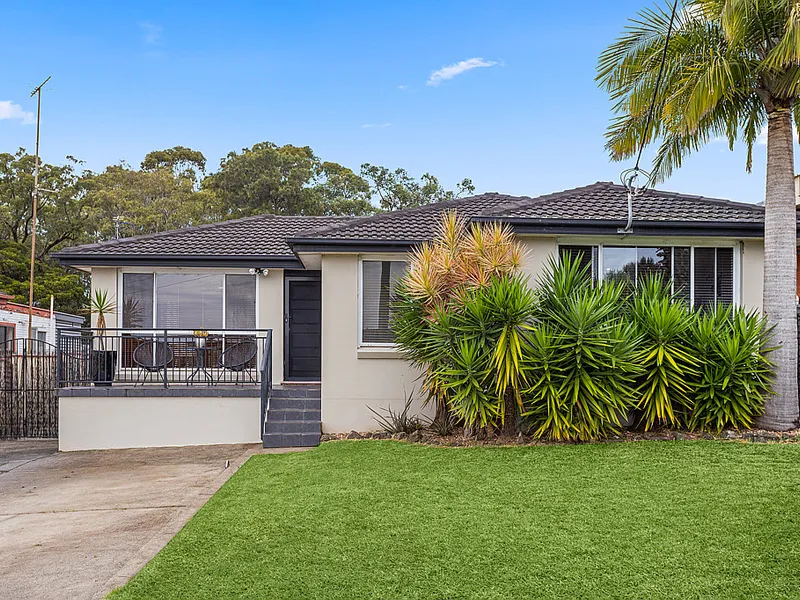 Renovated to perfection- Family Oasis