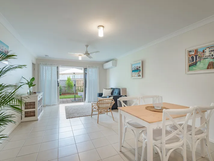 Modern 3 bed family home - Cooroy