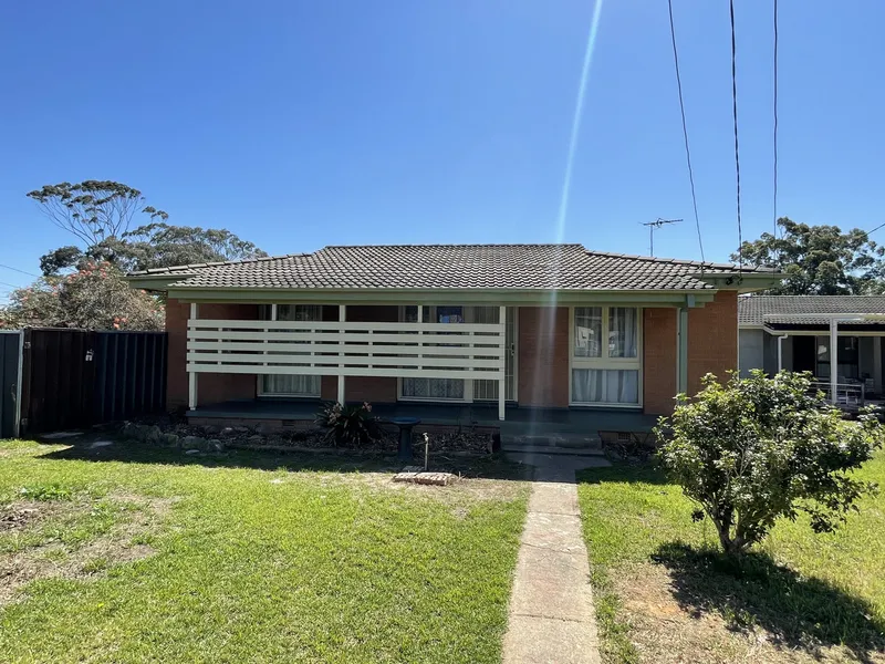 Family Home with Lawn Maintenance Included