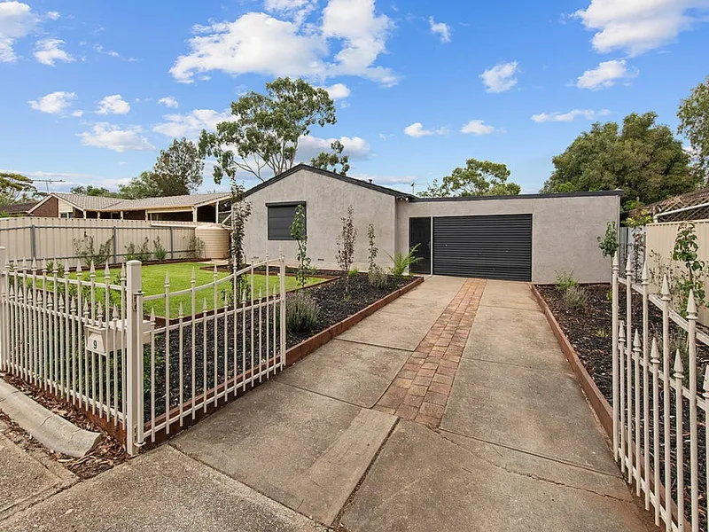 LOVELY, RENOVATED 3 BEDROOM FAMILY HOME WITH SOLAR!