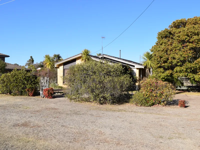 Vendors Move To Meet The Market On This Family Home