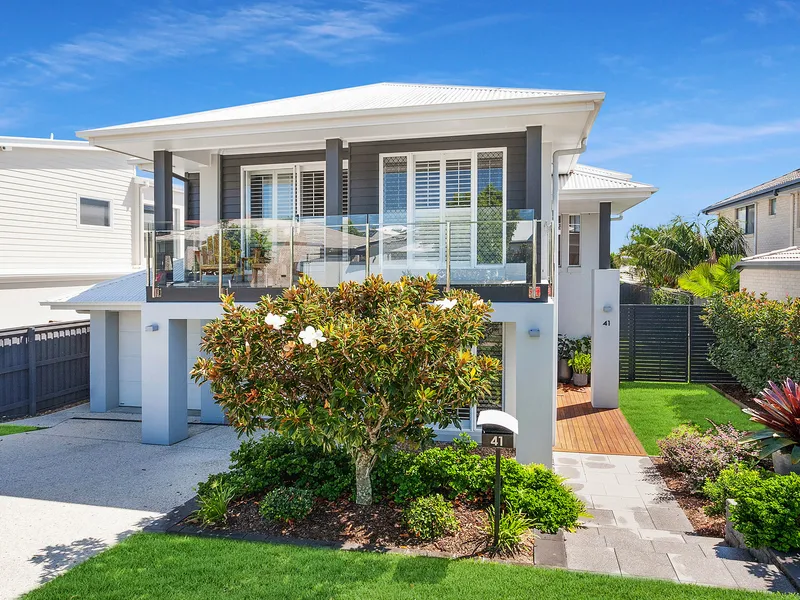 Executive & Immaculate Family Home