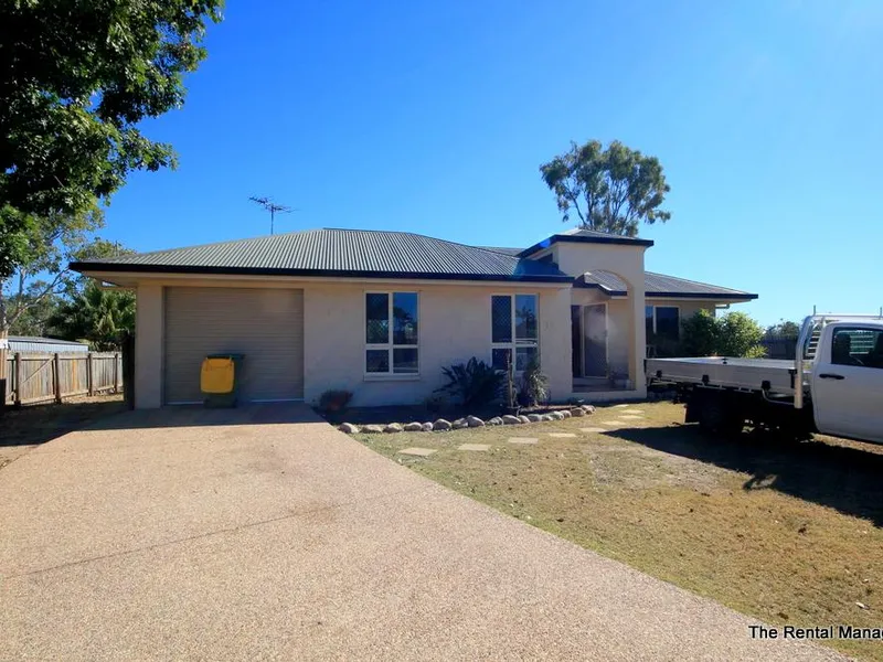 Family home with Pool