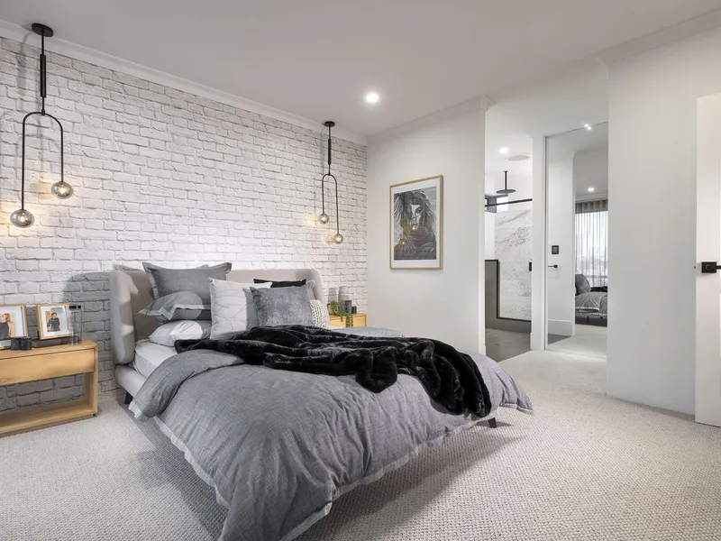 BUILD YOUR DREAM HOME IN 9 MONTHS!