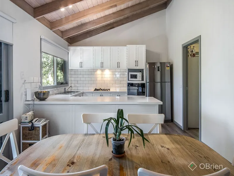 Private lifestyle & beautifully renovated. (Inspection parking available corner Peters Rd & Terrys Ave)