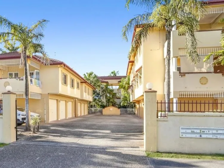 Quiet, handy location!