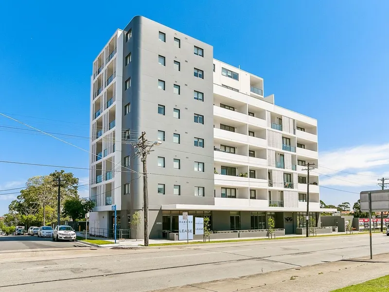 Modern 2 Bedroom Apartment