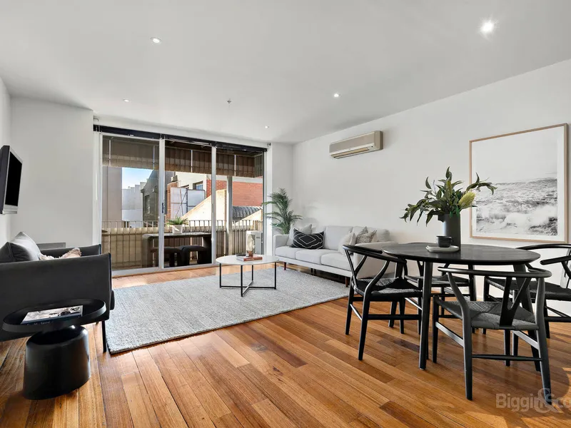 WAREHOUSE CONVERSION IN THE HEART OF RICHMOND