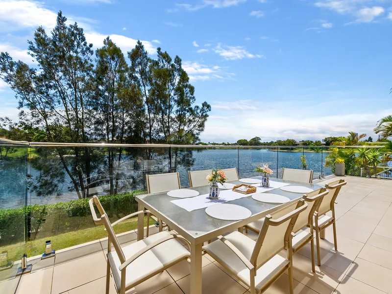 North To Wide Water Vista