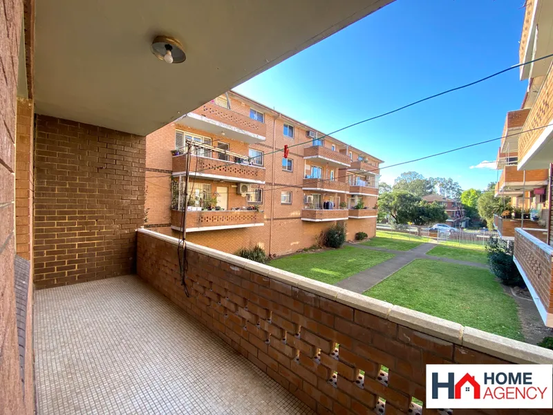 2 BEDROOM UNIT IN THE HEART OF CABRAMATTA