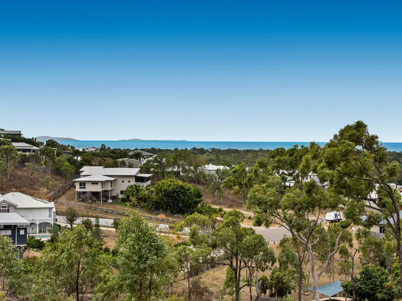 898M SQM LAND WITH VIEWS TO MAGNETIC ISLAND & THE PALM ISLAND GROUP 