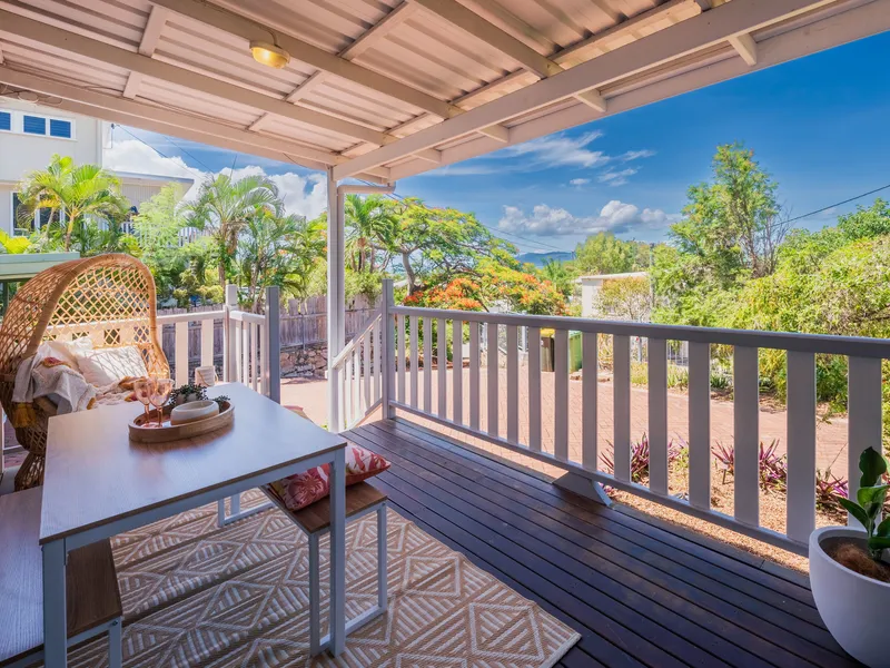 A modern cottage where you're treated to low-key, hillside city living!