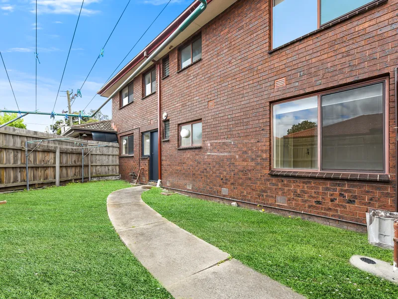 The ideal first home or investment!!!!!!
