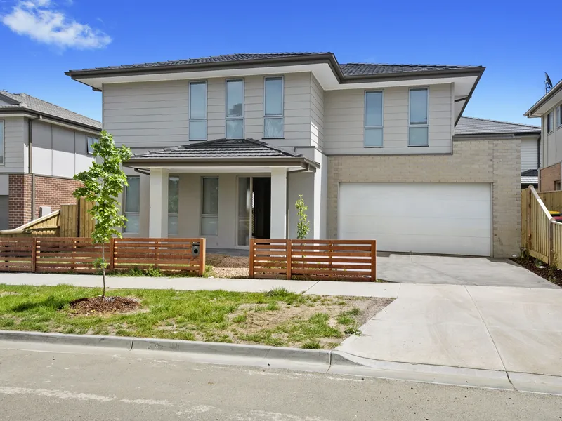 DOUBLE STOREY I GREAT BACKYARD SPACE I 4 BEDROOMS