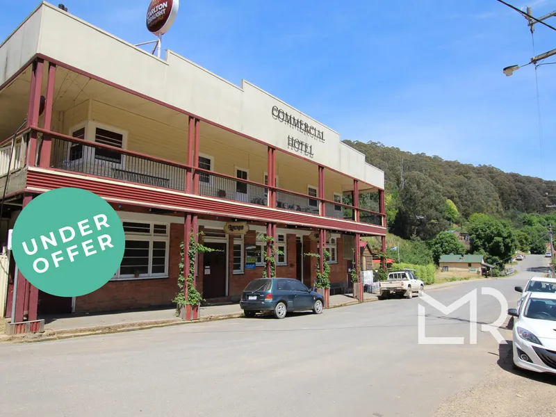 Woods Point Commercial Hotel